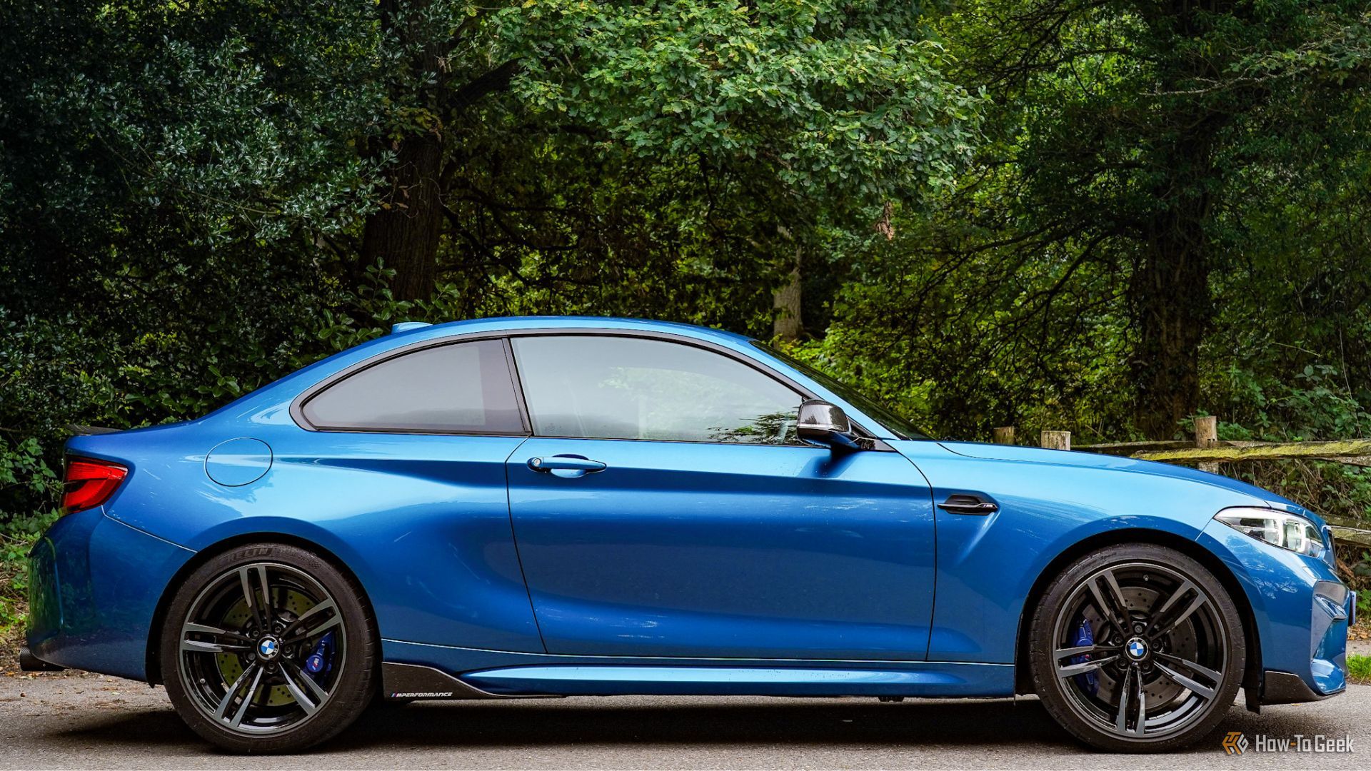 Brutal, Balanced, and Brilliant: The Sports Car That Still Punches Above Its Weight
