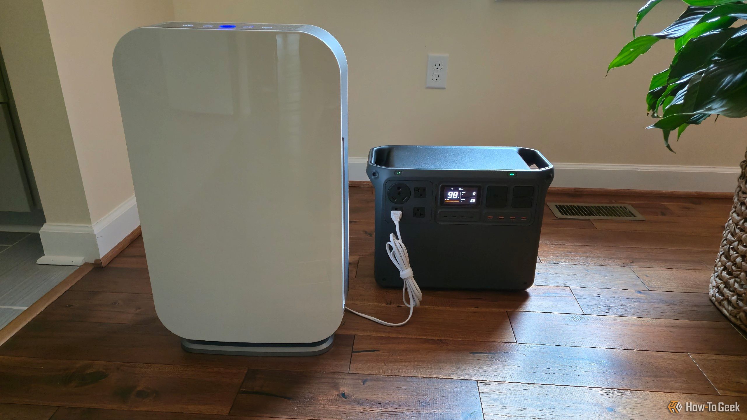 An air purifier plugged into a DJI Power 2000.