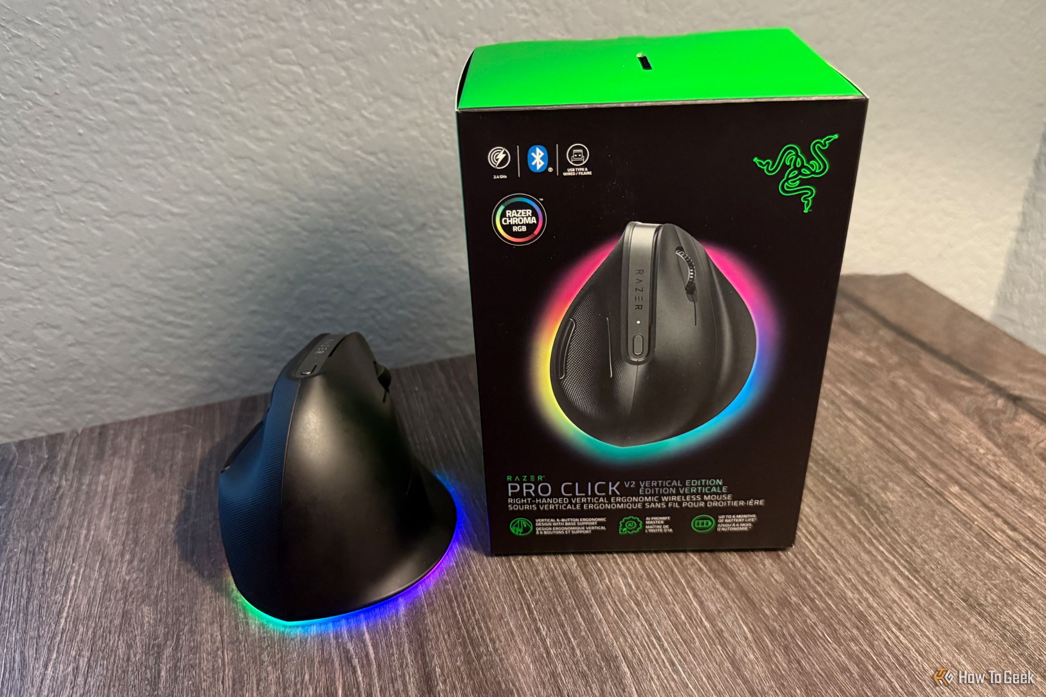 Razer proclick v2 vertical edition with box.