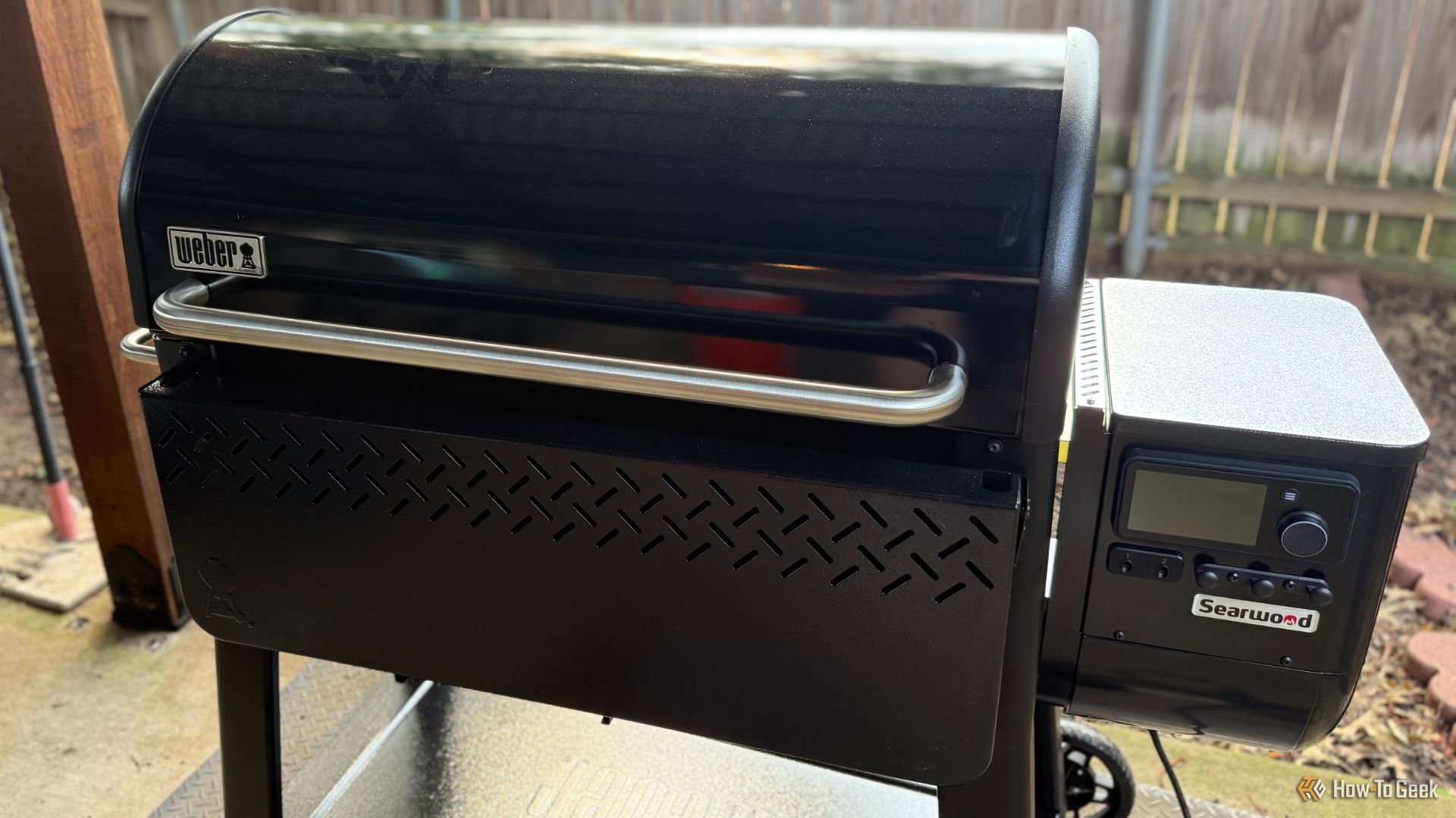 Weber Searwood 600 XL Pellet Grill Review: Everything You Need for a Perfect Cookout