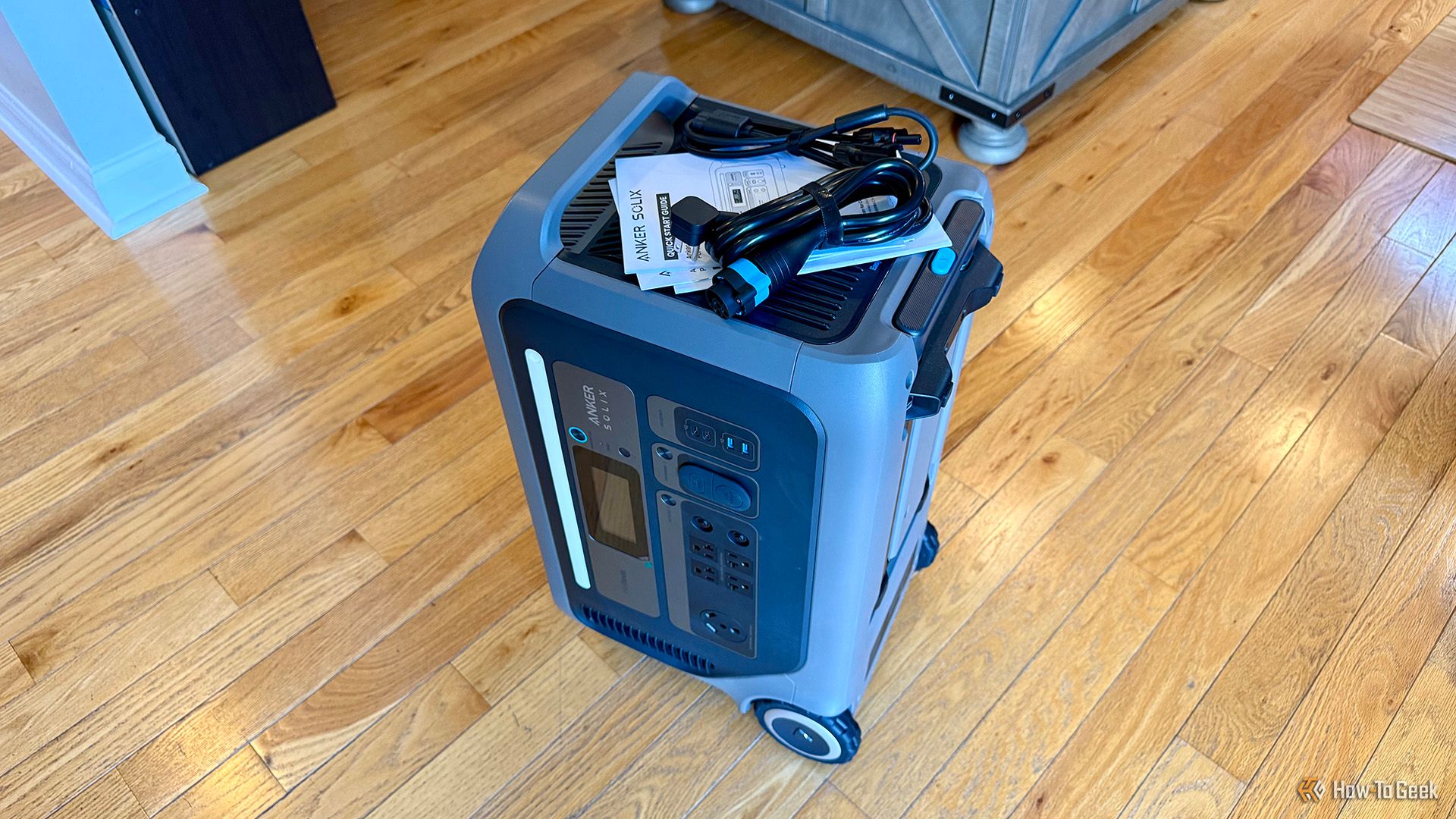Anker SOLIX F3000 Portable Power Station package contents.