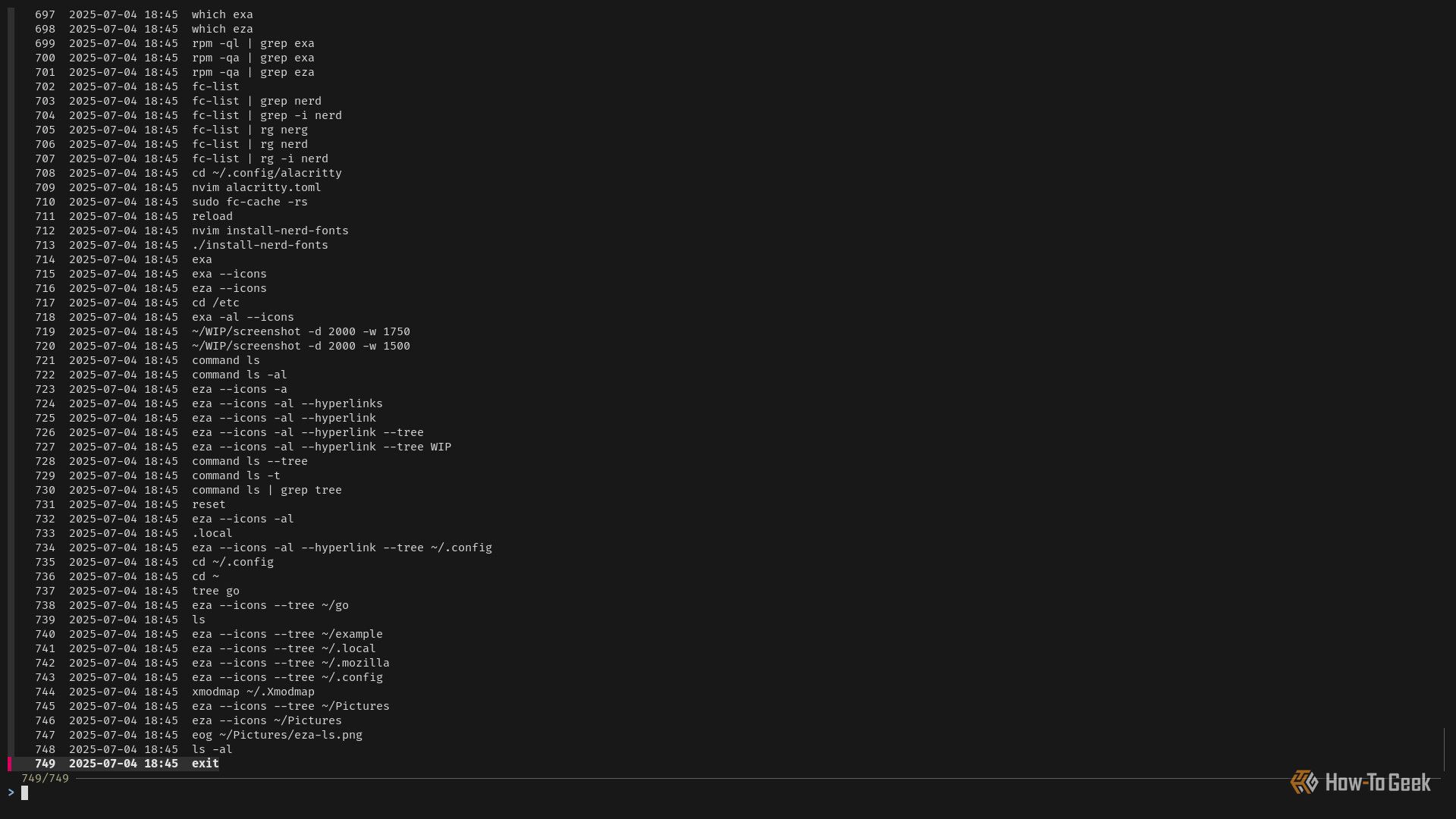 Une fenêtre de terminal affiche une liste de commandes. Ceci est la sortie de la commande de recherche d'historique FZF.