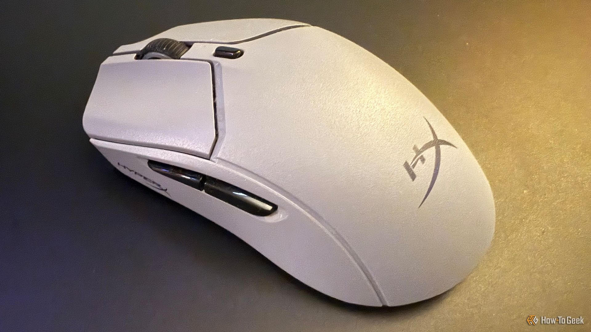 The HyperX Pulsefire Saga 2 Pro from an angle.
