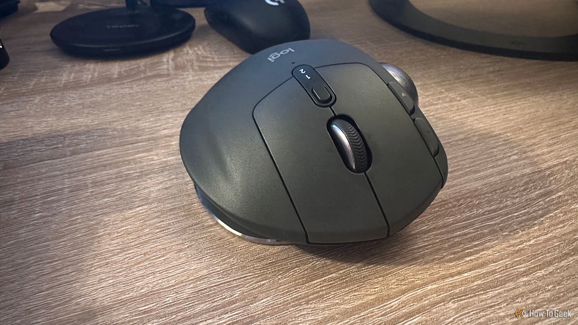 Logitech MX Ergo S Main buttons.