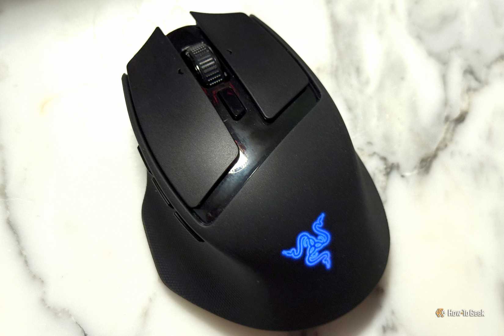 Razer Basilisk mobile side view.